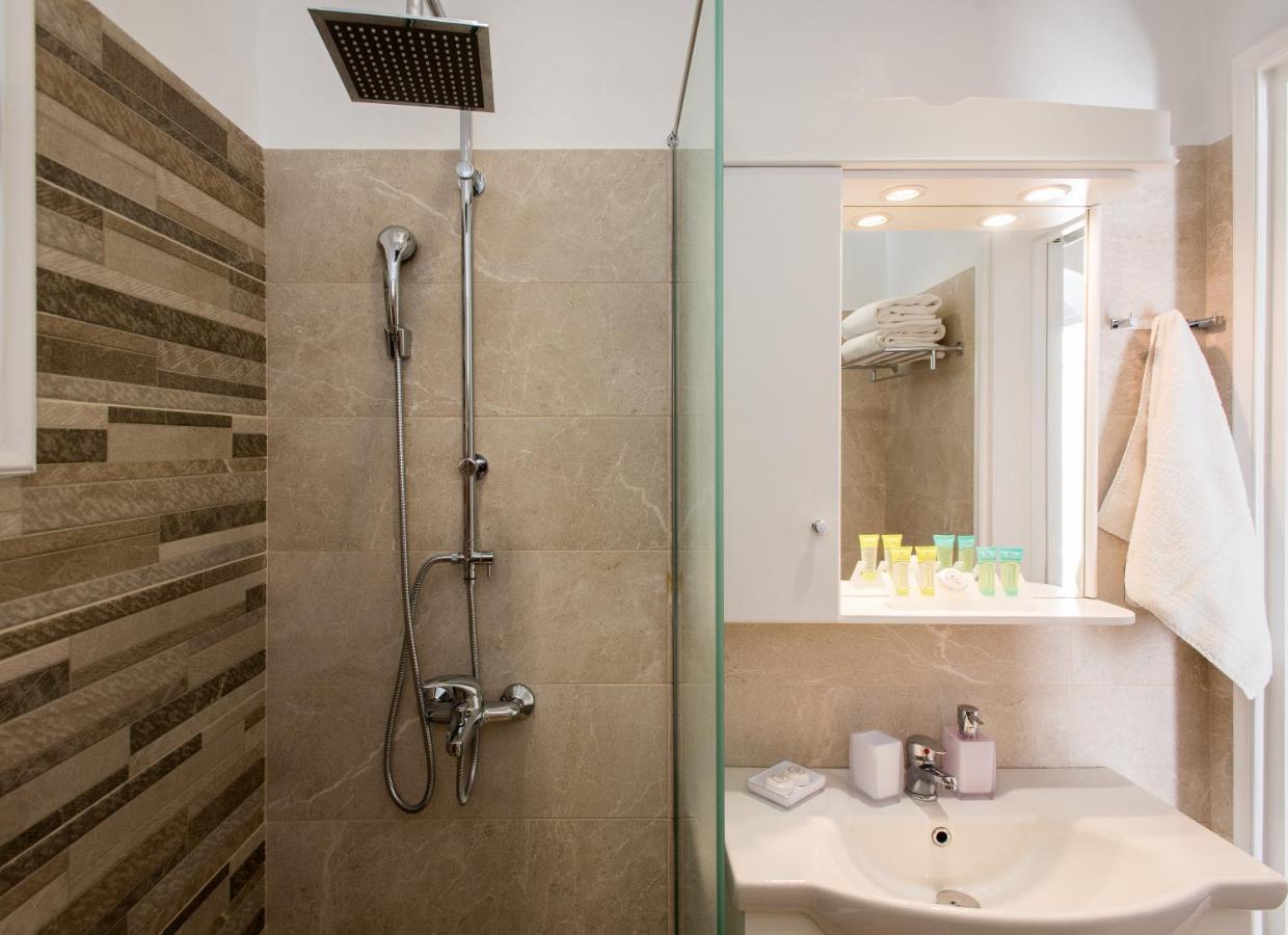 Filoxenia Apartments Орнос Екстериор снимка